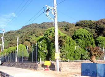 ケーブル陸揚げ(立上り柱)