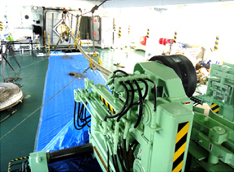 撤去ケーブル収容